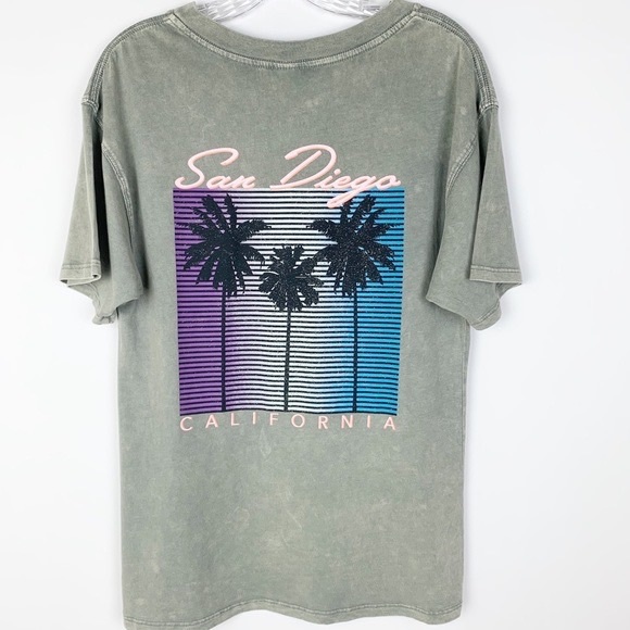 Oversized San Diego Graphic Tee Xs Wild 